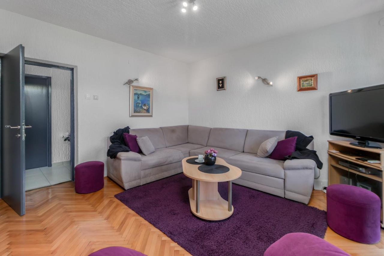 Apartments Lord Novi Vinodolski Exterior photo